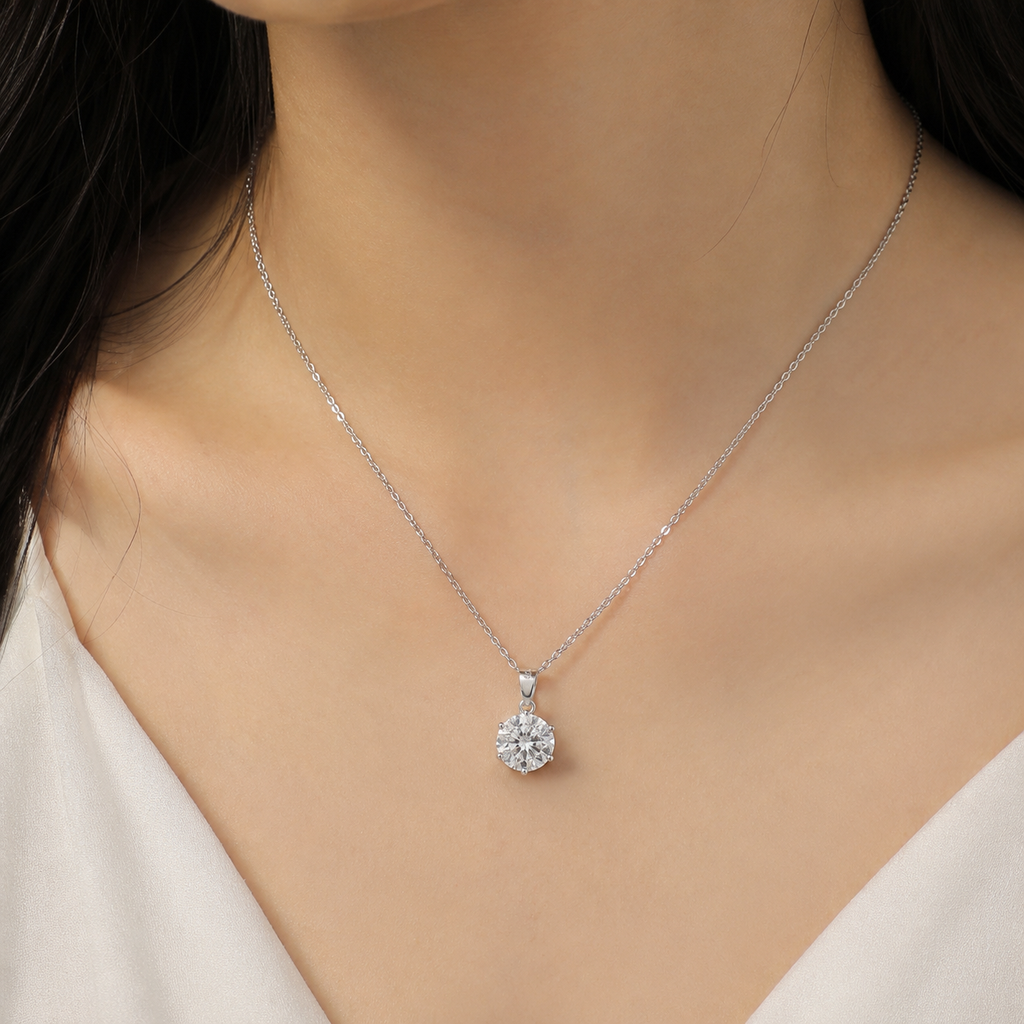 Etoile Necklace