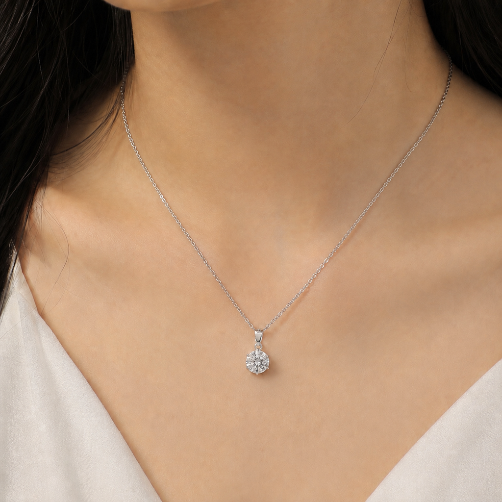 Etoile Necklace