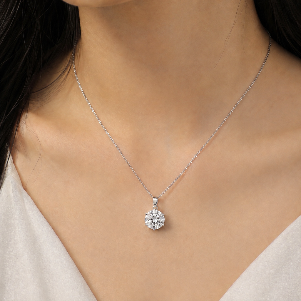 Etoile Necklace